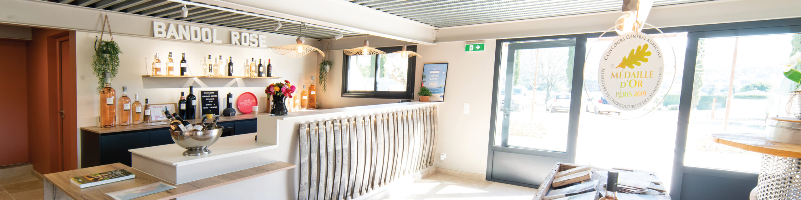 caveau-de-vente-du-domaine-le-beausset-scaled